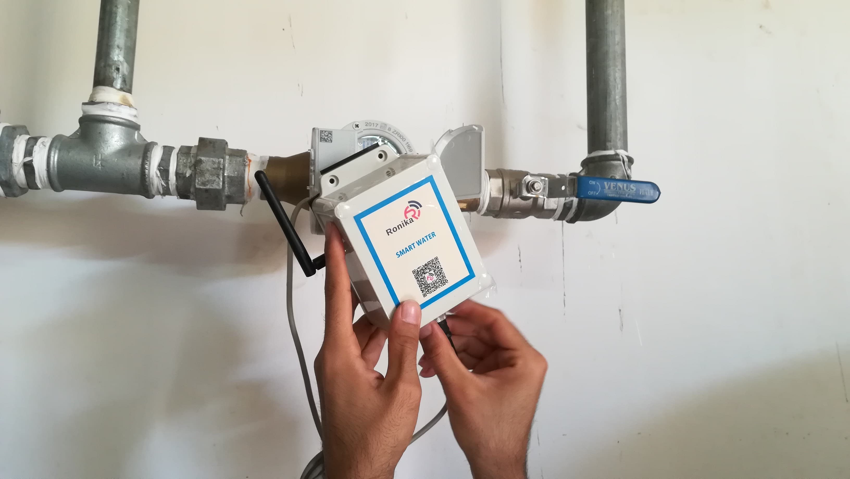 محصول کنتور هوشمند آب رونیکا برای دانشگاه خلیج فارس