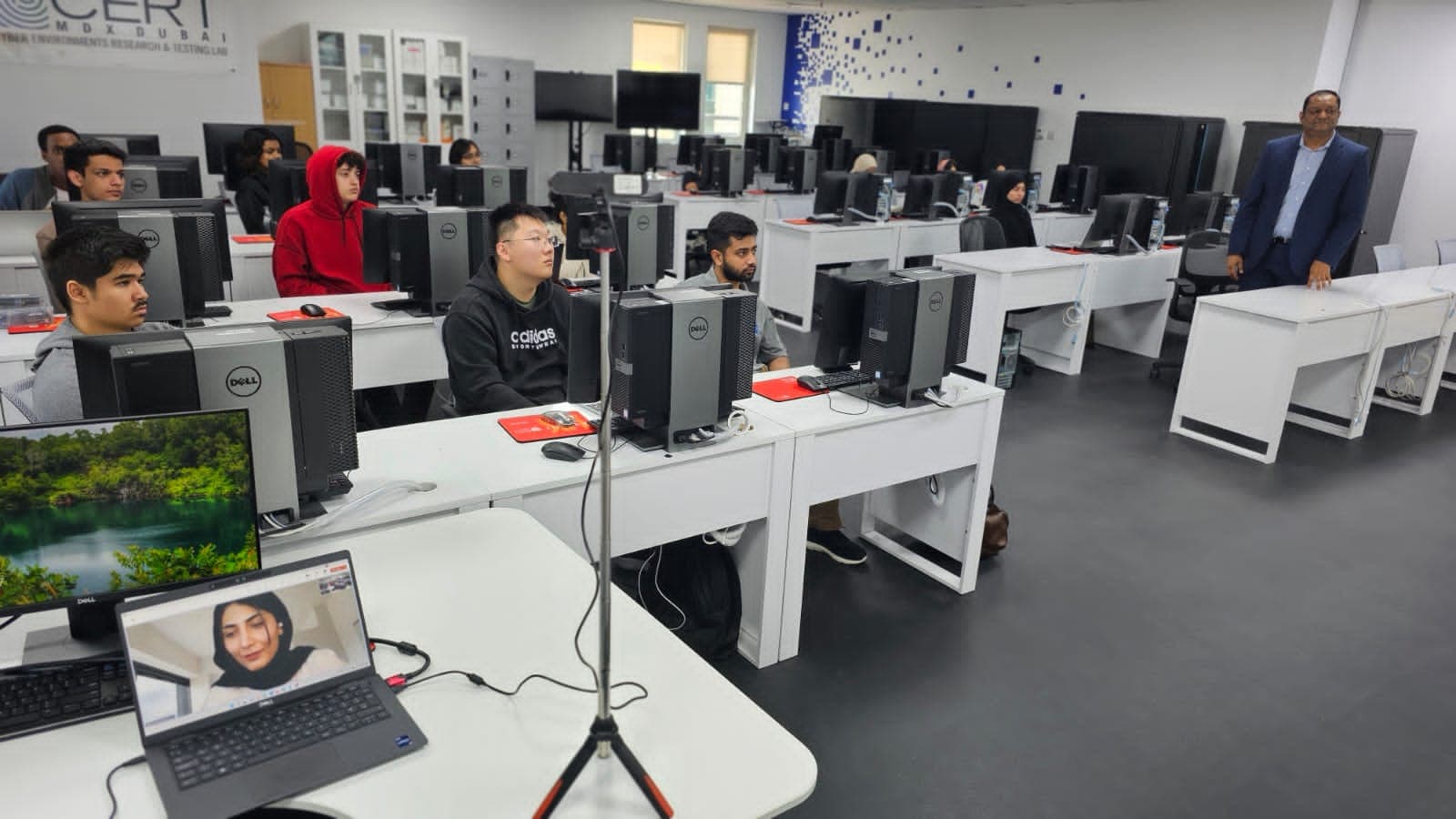 ارائه پلتفرم اینترنت اشیا تینگزپاد در دانشگاه Middlesex دبی