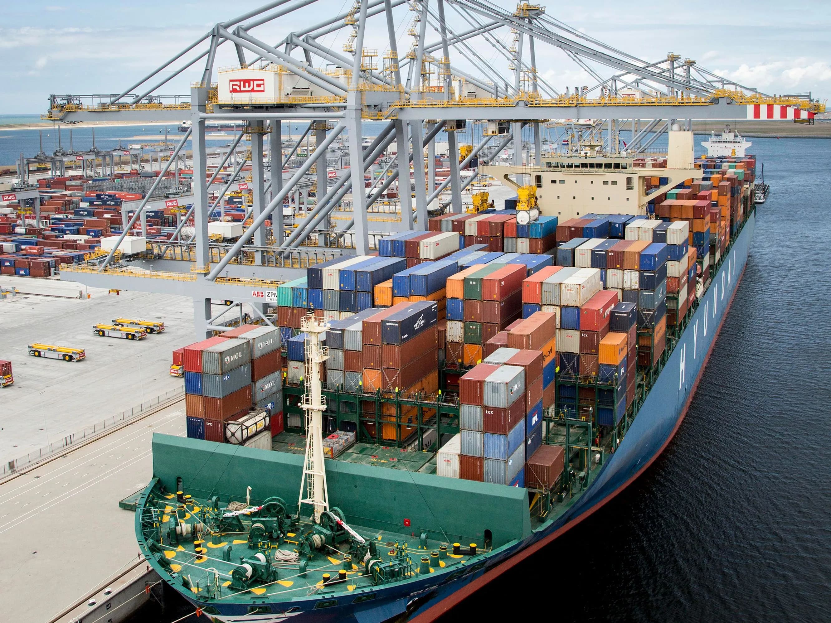 پلتفرم دیجیتال برای هوشمندسازی بندر هلند